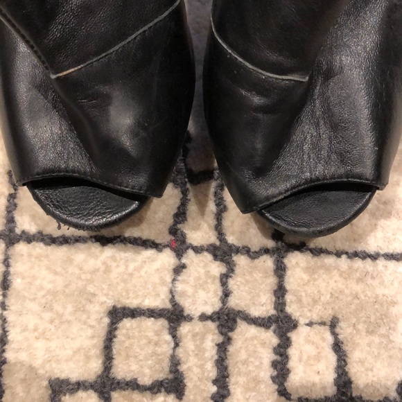 Platform open toe booties - Picture 7 of 8